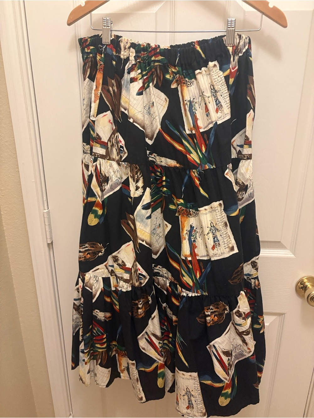 Faz Denz Dezires Black Printed Vest(M)skirt (L)Multicolor Feather Motif A060